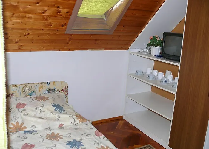 Vakantiehuis Familia Nyaralo 87 Balatonfenyves
